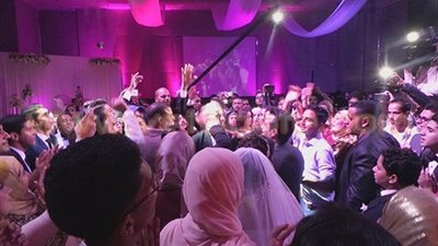 بالفيديو والصور.. «وليد سليمان» يحتفل بزفافه.. «الخطيب» يغادر هربًا من معجبيه.. «أبوتريكة» ينسحب بعد وصوله بدقائق.. اللاعبون يرددون هتافات «الألتراس».. إيهاب تو