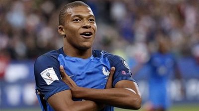 «مبابي» يقود هجوم فرنسا أمام أوروجواي بالمونديال