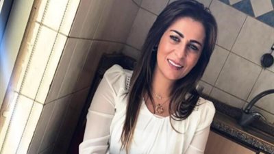 جمانة غنيمات.. الصحفية الجميلة صوت الحكومة الأردنية