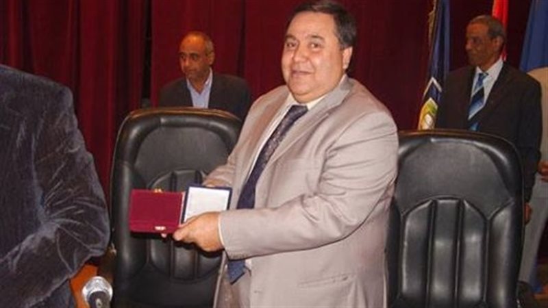  الدكتور حسن يوسف
