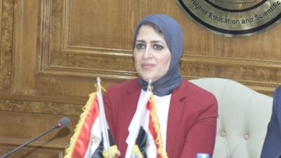 التأمين الصحي: زيادة مكافأة الساعة للمتعاقدين من الأطباء