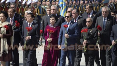 «السيسي وبوتين ومون» يحضرون العرض العسكري ببكين.. الخميس