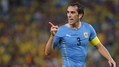 جودين يدافع عن حارس أوروجواي: جميعنا نرتكب أخطاء