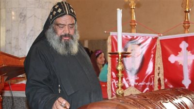 مصدر كنسي: رئيس دير المحرق دخل في غيبوبة وحالته الصحية خطيرة