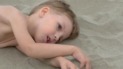 اللعاب سلاح اكتشاف أمراض السرطان والتوحد والألزهايمر