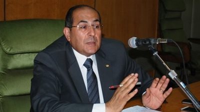 تركيب محول كهرباء بقوة ١٠٠ كيلو وات بطما في سوهاج