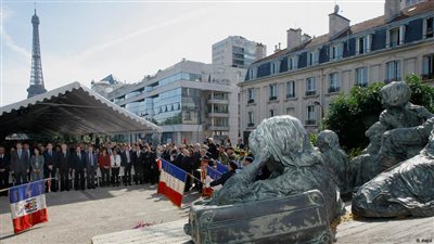 نتنياهو في باريس لإحياء ذكرى حملة فيل ديف مع ماكرون