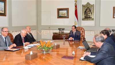 بالصور.. «السيسي» يؤكد مساندة الشركات الجادة للبحث والتنقيب عن النفط والغاز