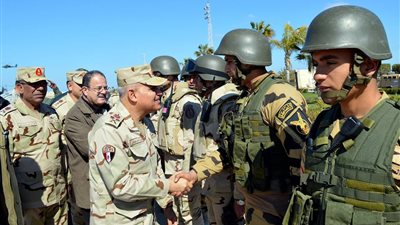 «الدفاع» تؤجل تجنيد طلبة بعض الكليات بجامعة الجيزة