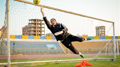 الحضري في أول تدريب مع الإسماعيلي: «أعوذ بك من حقد الحاقدين»