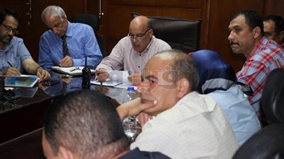 وكيل تعليم الغربية يناقش تكليفات نظام التعليم الجديد