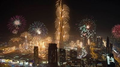 2020 .. دبى تستعد لإبهار العالم بعرض ألعاب نارية فى برج خليفة