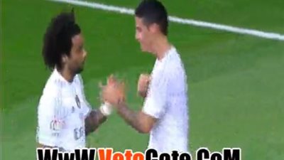 بالفيديو.. رقصة رودريجيز ومارسيلو احتفالا بالهدف الثاني في «بيتيس»