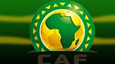 الـ«كاف» يوقف 11 حكمًا مدى الحياة