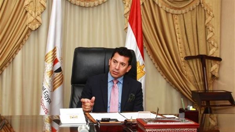 الدكتور أشرف صبحي