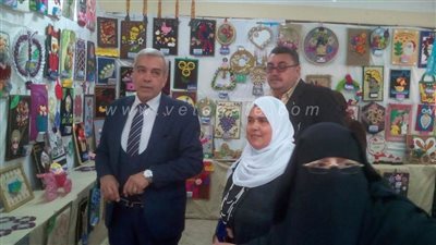 وكيل التعليم بالقليوبية يفتتح معرضى المجال الصناعى والإقتصاد المنزلى