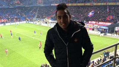 صورة.. كهربا يساند 