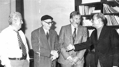 السعادة عند نجيب وإحسان وإدريس