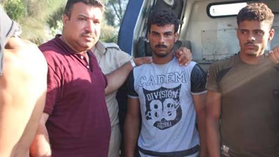 13 صورة ترصد جريمة قتل لسرقة توك توك في الدقهلية