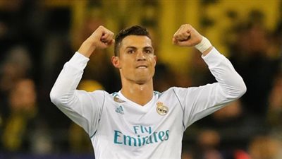 بعد إنجازاته التاريخية.. لماذا يرحل كريستيانو رونالدو عن ريـال مدريد؟
