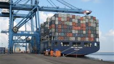 51 ألفا و466 طن حبوب وغلال رصيد صومعة ميناء دمياط