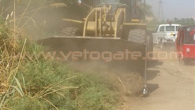 بالصور.. رفع 80 طن مخلفات من قرى دشنا في قنا