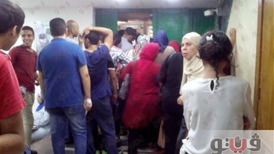 زحام أمام البنك الأهلي بالإسكندرية بسبب حوالة تظلمات طلاب الثانوية