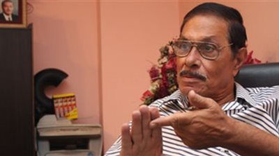 رئيس الوزراء الأسبق: الوضع الاقتصادى المتردى دليل على فشل الحكومة