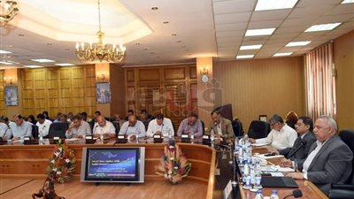 محافظ الشرقية يطالب بتعظيم الموارد بكل مركز ومدينة (صور)