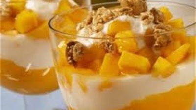 طريقة إعداد مشروب «الزبادى بالمانجو والمكسرات»