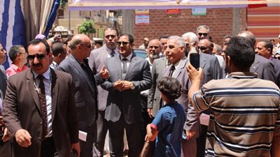 محافظ الغربية ووكيل التعليم يفتتحان مبنى الإدارة التعليمية الجديد (صور)