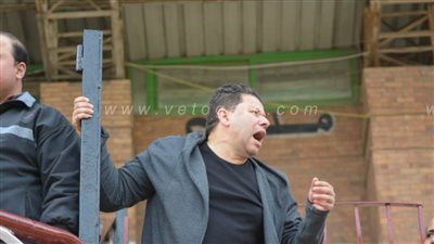 رضا عبدالعال يجتمع مع حارس البلدية المعار لبيلا.. اعرف السبب