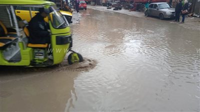 غرق منطقة الرابعة الناصرية بالإسكندرية في مياه الأمطار | صور