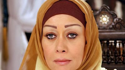 هالة فاخر ضيفة برنامج 