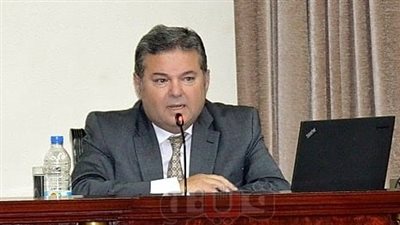 وزير قطاع الأعمال العام يرأس الجمعية العامة للقابضة للسياحة والفنادق