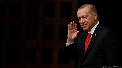 فترة رئاسية جديدة لـ«أردوغان».. ديكتاتور يرتدي ثوب الديمقراطية.. «الرئيس العثماني» يستولي على جميع السلطات لينفرد بالحكم.. ومخاوف من التحالف القسري مع الحزب القومي