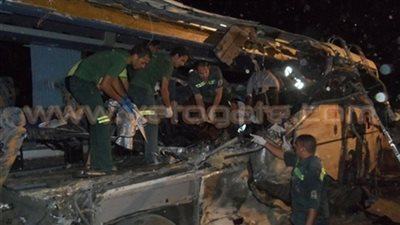 «نزيف الأسفلت» يغتال فرحة المصريين بالمصايف.. إصابة 23 في الغردقة ووفاة 7 بالإسكندرية.. انقلاب أتوبيس شرم الشيخ الأسوأ بعد مقتل 38 وإصابة 41.. سوء الطرق وما تسببه من حوادث يقف في وجه الحياة