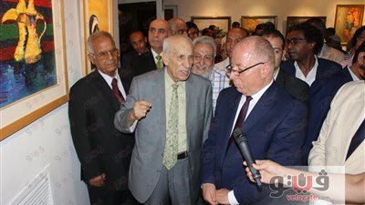 بالصور.. وزير الثقافة يفتتح معرض «فناني سيناء» بالهناجر