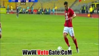 أجاي يتقدم بالهدف الثاني للأهلي في مرمى الزمالك