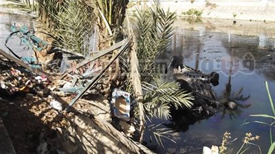 النيابة تأمر بتسليم 6 جثامين من ضحايا انقلاب سيارة بترعة الإسماعيلية