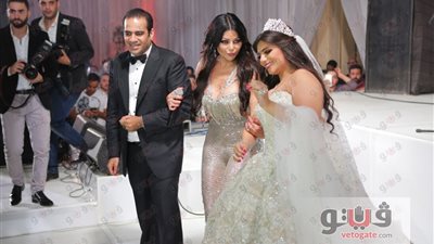 تامر حسني وهيفاء وهبي يحييان حفل زفاف نجل رجل أعمال بالإسكندرية