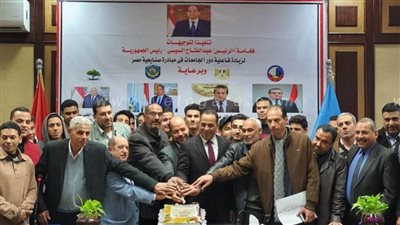 رئيس جامعة دمنهور يشهد ختام مبادرة 