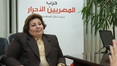 عازر: دفاع الإسلاميين عن باسم يوسف تمثيلية