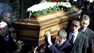 أسطورة الحي الشرقي.. معرض عن حياة زعيمي الجريمة في بريطانيا