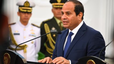 السيسي يشهد الاحتفال بتخريج دفعة جديدة من طلبة كلية الشرطة غدا.. يمنح نوط الامتياز من الطبقة الثانية للأوائل.. وزير الداخلية يستعرض جهود استعادة الأمن.. وعروض قتالية للطلاب