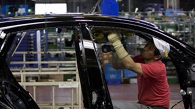 تراجع الناتج الصناعي الياباني في يوليو بنسبة 0.6 %