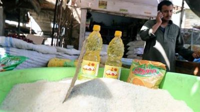 «التموين» تنفي زيادة أسعار السكر والزيت في مقررات أغسطس