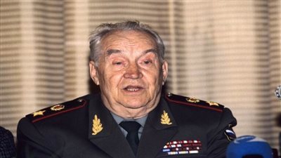 رحيل رئيس الأركان السابق لكبير المستشارين العسكريين السوفيت في مصر