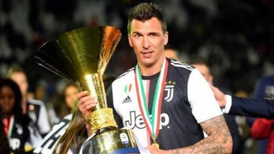 لاعب يوفنتوس يتقاضي راتبا خياليا في قطر