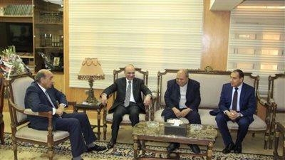 وزير العدل يثمن جهود 